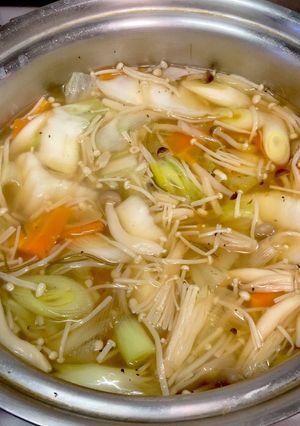 冬レシピ～野菜たっぷり中華スープ-レシピのメイン写真