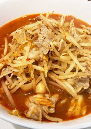 簡単おいしい！キムチラーメン-レシピのメイン写真