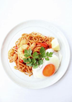 サンバルで【ミーゴレン風焼きそば】-レシピのメイン写真