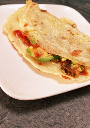 朝食！おやつに。アボカドとチーズのまる焼-レシピのメイン写真