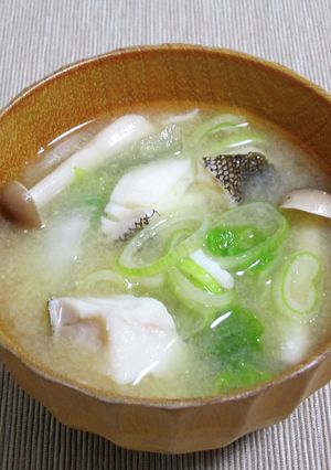 鱈と白菜の味噌汁-レシピのメイン写真