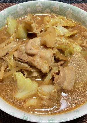 豚バラと野菜の味噌鍋!(^^)!-レシピのメイン写真