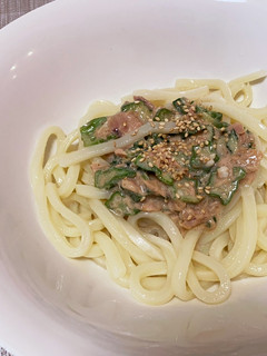 オクラとツナの胡麻ドレうどん-レシピのメイン写真