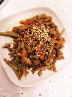 豚ひき肉入りきんぴら炒め-レシピのメイン写真