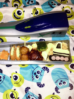 超簡単キャラ弁 ショベルカー弁当-レシピのメイン写真
