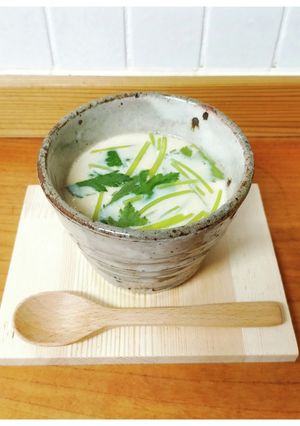 具は三つ葉だけ♪麺つゆで簡単！茶碗蒸し-レシピのメイン写真