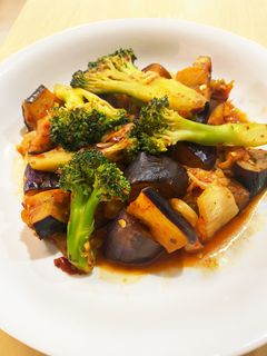 茄子とブロッコリーのキムチ炒め-レシピのメイン写真