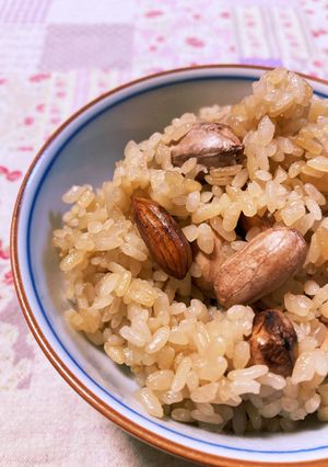生落花生の炊き込みご飯-レシピのメイン写真