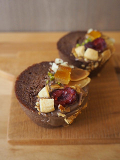 外カリッ中超しっとり!チョコフィナンシェ-レシピのメイン写真