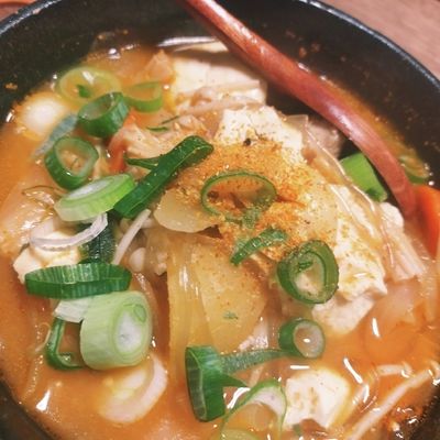 うまい！辛い！ダイエットスープ韓方純豆腐スープ 60g×14袋 OKKII 公式 オッキー スントゥブ レトルト スープ 200g 1袋 常温