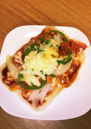 フライパンで作る簡単お餅ピザ-レシピのメイン写真