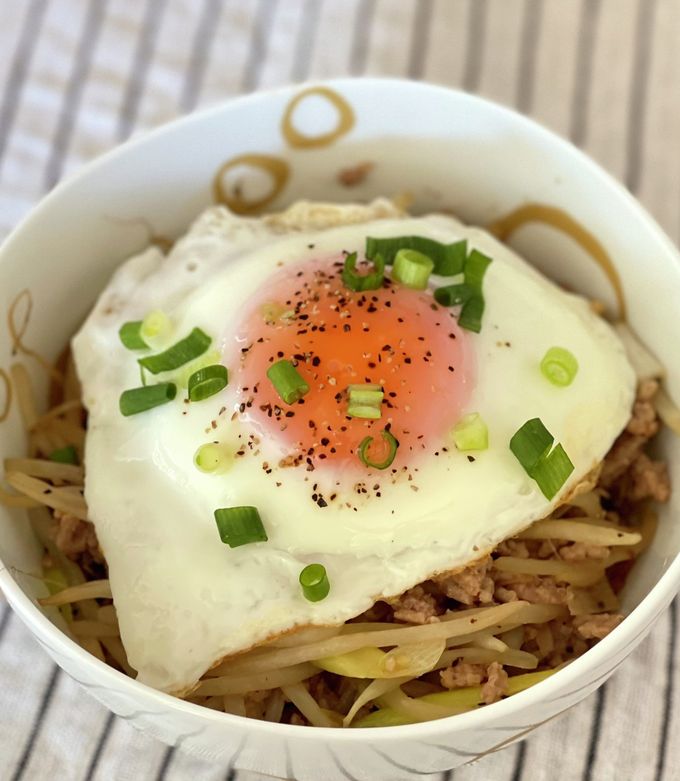 豚ひき肉ともやしの簡単アレンジ焼きそば♡-レシピのメイン写真