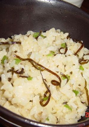 やさしい酢でさっぱり☆塩昆布チャーハン♪-レシピのメイン写真