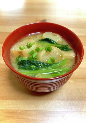 味噌汁 小松菜と麩-レシピのメイン写真