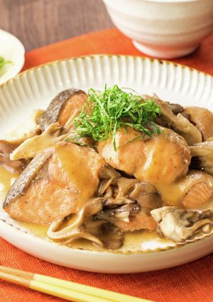 秋鮭とまいたけのレンジ蒸し-レシピのメイン写真