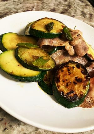 USA在住#豚肉とズッキーニの炒め物-レシピのメイン写真