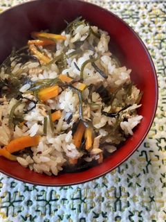 ひじきとツナの炊き込みご飯-レシピのメイン写真