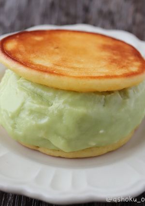 アボカドクリチのパンケーキサンド-レシピのメイン写真