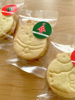 クリスマス 型抜きチョコサンドクッキー-レシピのメイン写真