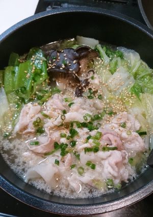 簡単！激ウマ！生姜たっぷり♪豚バラ白菜鍋-レシピのメイン写真