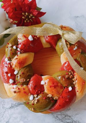 3色のクリスマスリースパン★-レシピのメイン写真