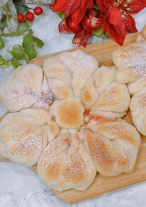 雪の結晶パン【ジャムパン】クリスマス-レシピのメイン写真