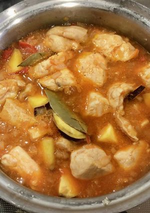 鶏胸肉の柔らかワインビネガー煮込み-レシピのメイン写真