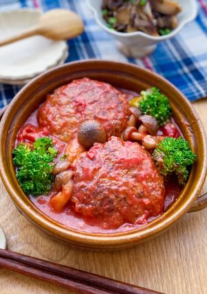 トマト煮込みハンバーグ-レシピのメイン写真