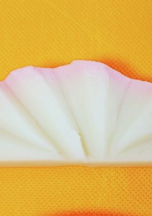扇形 かまぼこの飾り切り-レシピのメイン写真