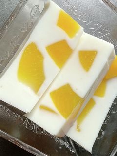 ★低カロリー★黄桃のミルク寒天-レシピのメイン写真