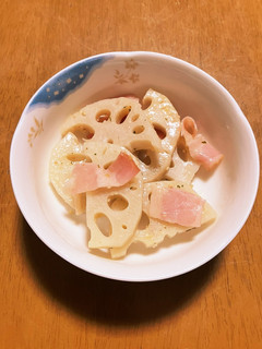 ベーコンと蓮根の蒸し焼き-レシピのメイン写真