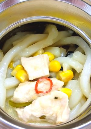 味噌コーンバターうどん-レシピのメイン写真