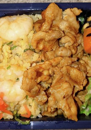 エビチャーハン　焼肉　弁当-レシピのメイン写真