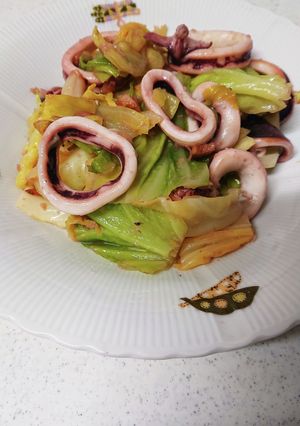 減塩食！イカとキャベツのにんにく炒め-レシピのメイン写真
