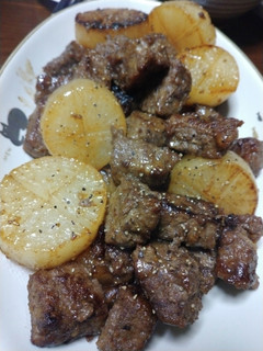 サイコロ牛肉と大根のステーキ-レシピのメイン写真