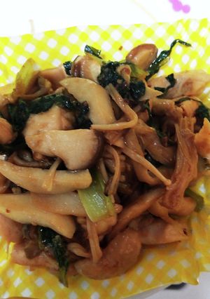 鶏肉とキノコの味噌煮-レシピのメイン写真
