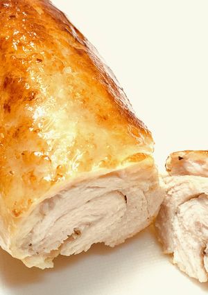 レンジで5分！鶏むね肉のハーブロール巻-レシピのメイン写真