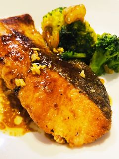 ☆サーモンのガーリックバター醤油ソース☆-レシピのメイン写真