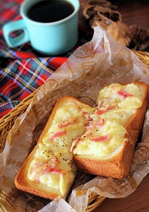 冬に嬉しいあつあつベーコンポテトトースト-レシピのメイン写真