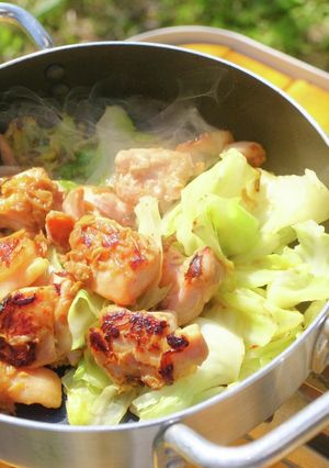 簡単鶏ちゃん 【キャンプ飯】-レシピのメイン写真