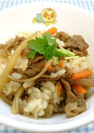 牛肉とごぼうの混ぜ込みご飯-レシピのメイン写真
