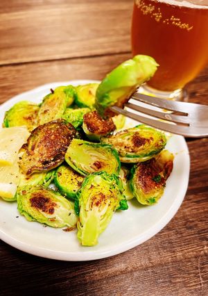 甘み凝縮♡焼き芽キャベツ-レシピのメイン写真