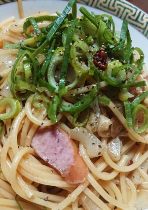 祝10★鰯水煮缶の九条ネギペペロンチーノ-レシピのメイン写真