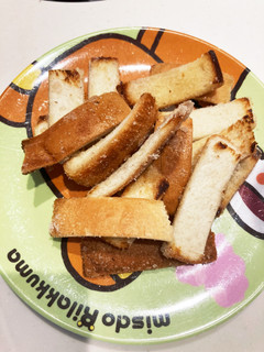 お母さんの味♡簡単パンの耳ラスク-レシピのメイン写真