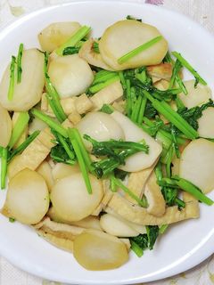 油揚げとかぶの醤油炒め-レシピのメイン写真