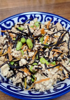 簡単！気楽に！ひじき&枝豆の炒り豆腐♪-レシピのメイン写真