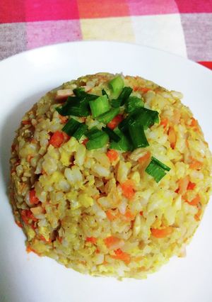 ハム、にんじん、舞茸のカレーチャーハン-レシピのメイン写真