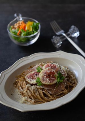 秋のパスタ☆無花果と生ハムのカチョエペペ-レシピのメイン写真