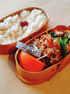 お弁当★ピリ辛豚玉丼★簡単カフェ風-レシピのメイン写真