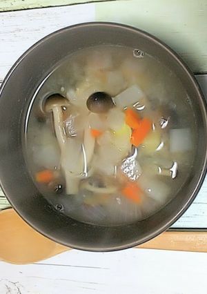 ホッコリ優しいお味で温まる 塩麹スープ-レシピのメイン写真